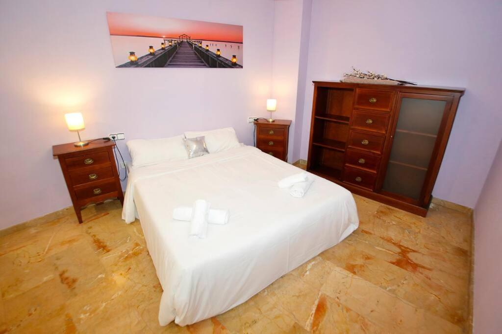 Castanos Apartment With Ac Alicante Eksteriør billede